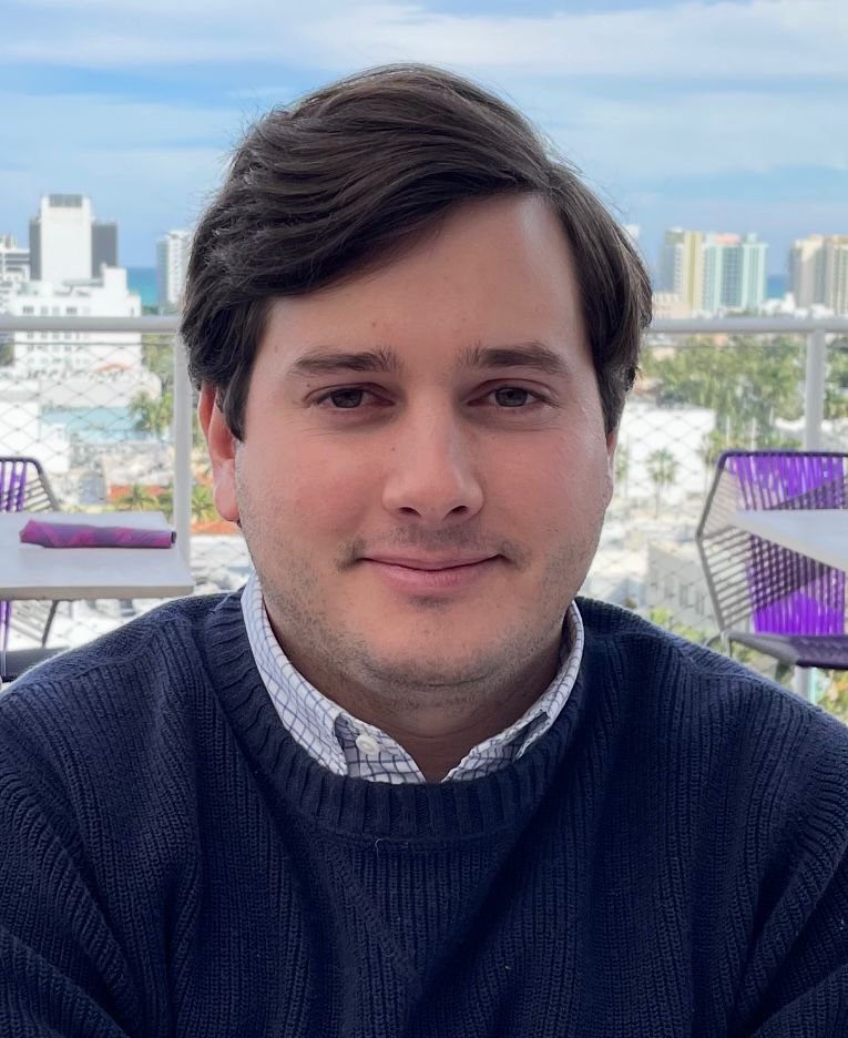 Photo of Gonzalo A. Vazquez